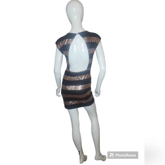 Tobi Lace Sequin Club Party Fitted Dancing Cap Sleeve Shoulder Pad Open Back Y2K - Picture 11 of 12